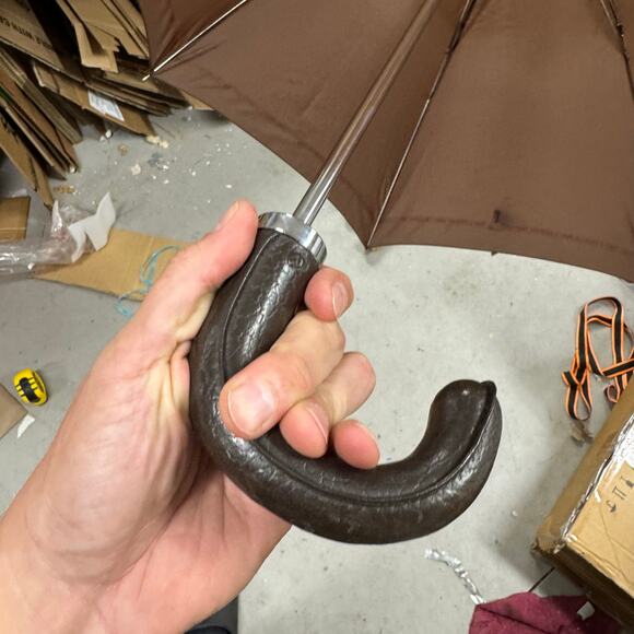 Vintage Brown London Fog Automatic Umbrella With Curved Faux? Leather Handle - Picture 4 of 6